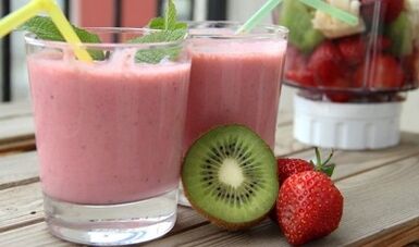 Deň ovocia na 6 okvetných lístkoch